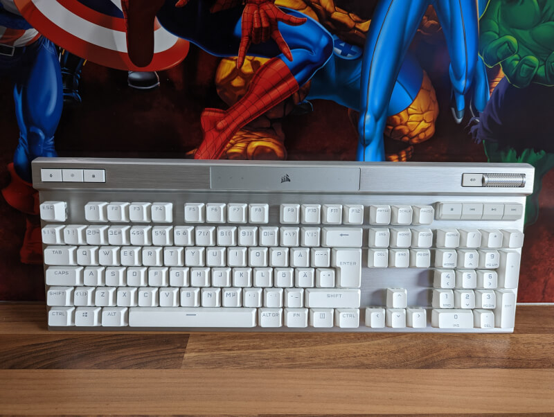 Corsair AXON Mechanical tastatur K70 OPX Optical double-shot keyboard PBT RGB PRO full-size.jpg
